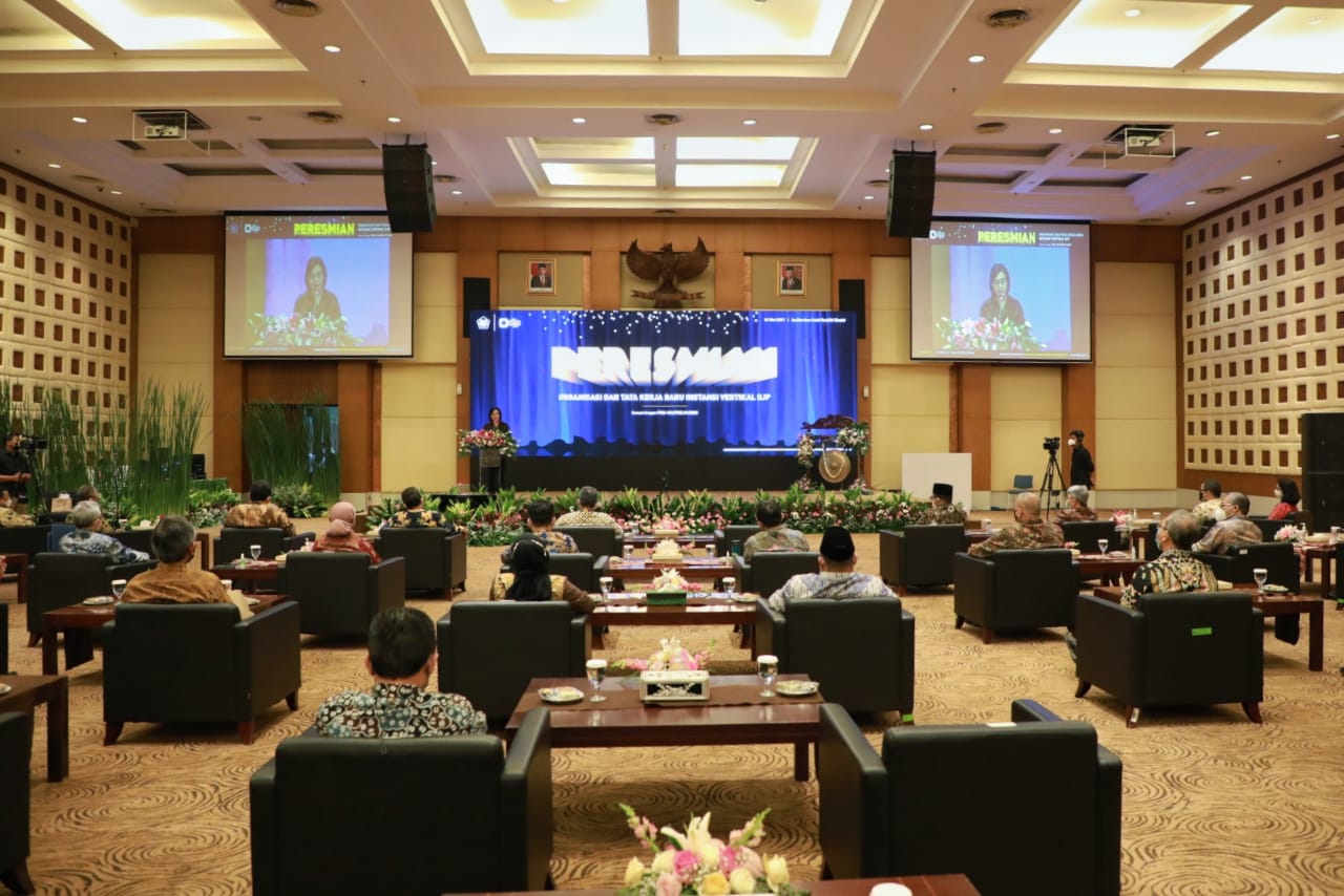 Para Pejabat di Kementerian Keuangan turut mengikuti jalannya kegiatan dengan menerapkan protokol kesehatan secara ketat