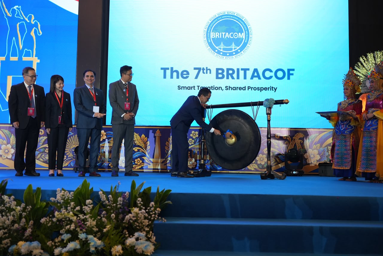 The opening ceremony of the 7th BRITACOF