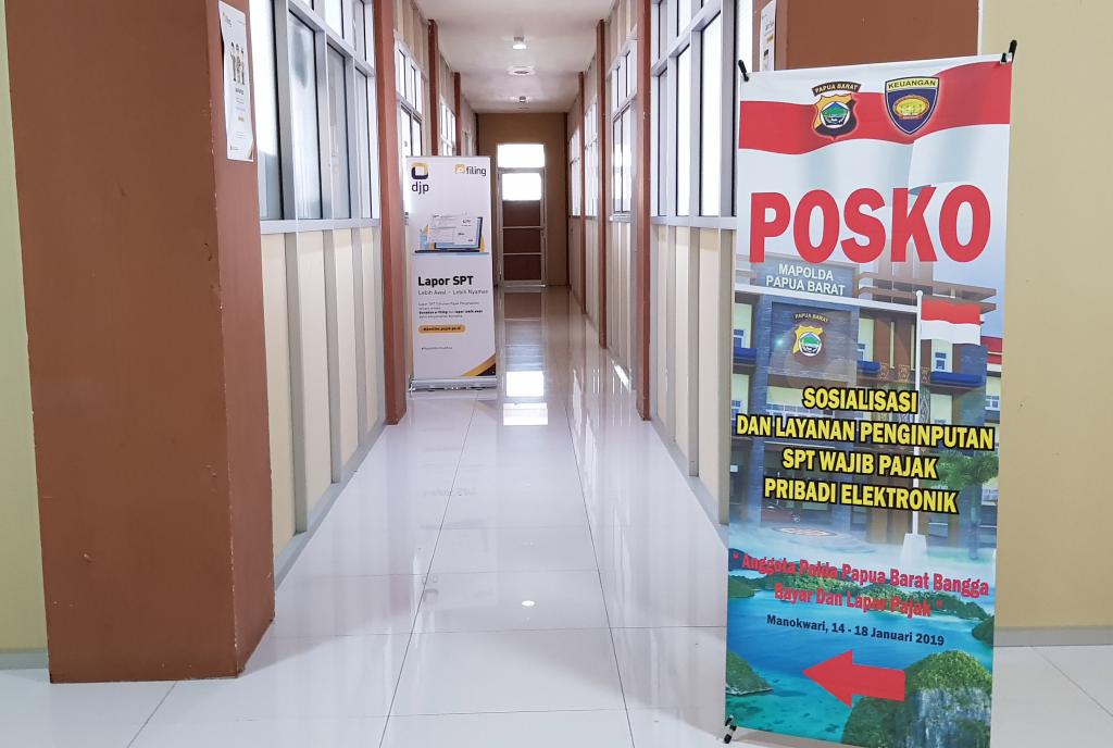 Ruangan Bidang Keuangan Polda Papua Barat yang digunakan sebagai posko Help Desk efiling