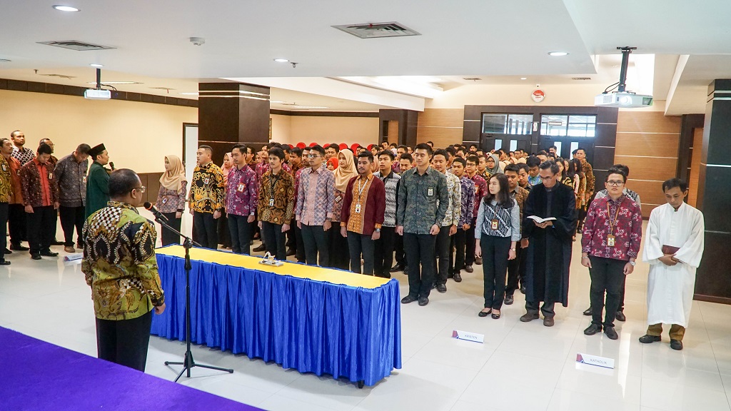 Suasana Pelantikan PNS di Lingkungan Kanwil DJP Sulselbartra