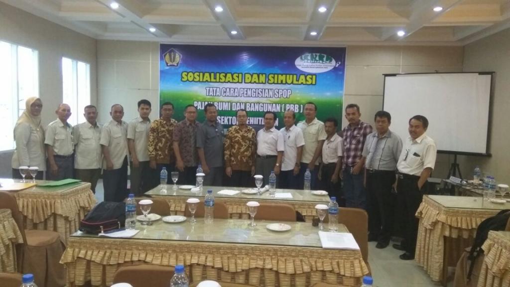 Foto bersama peserta edukasi