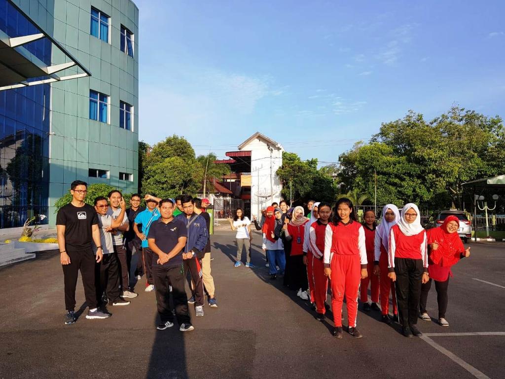 Para pegawai sudah bersiap-siap melakukan DJP Bugar 'Jalan Santai' menuju Mes Eks Karikpa yang terletak di Jalan Simanuk manuk Pematang Siantar