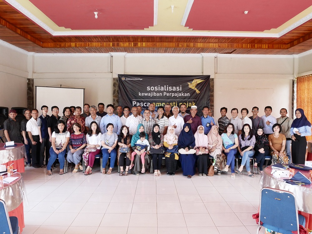 Foto Bersama Wakil Bupati Rejang Lebong dan Peserta Sosialisasi