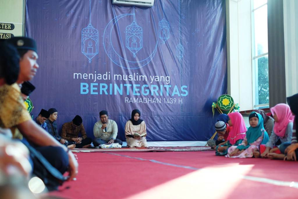 Pembacaan Tilawah oleh Afri Syahputra dan Saritilawah Indriyani