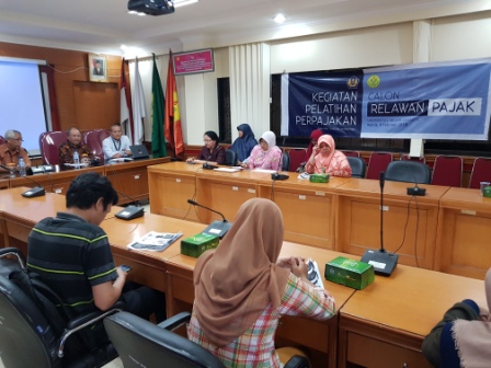 Para dosen juga hadir dalam acara tersebut