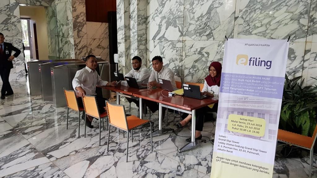 Pojok Pajak di Grand Slipi Tower