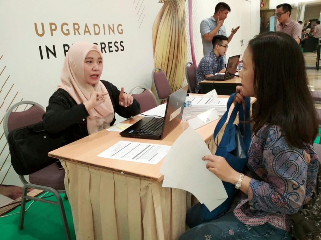 Selain memberikan pelayanan EFIN, petugas juga melayani konsultasi perpajakan