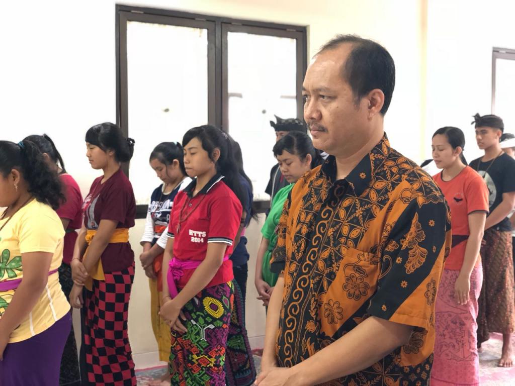 Kepala kantor, Bambang Purwanta mengikuti kegiatan