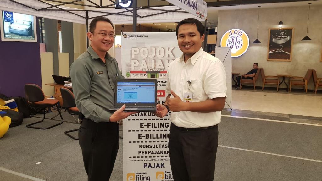 Manajer Operasional Rita memaperkan BPE