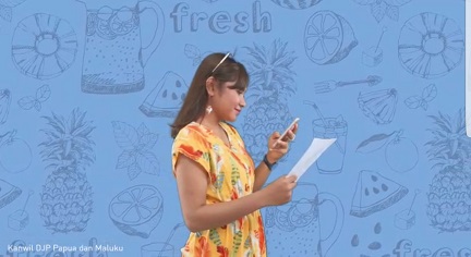 3. Habis Jalan-jalan mau Lapor SPT, Pakai e-Filing aja ! : https://www.facebook.com/pajakpapuamaluku/videos/1953710364944889/