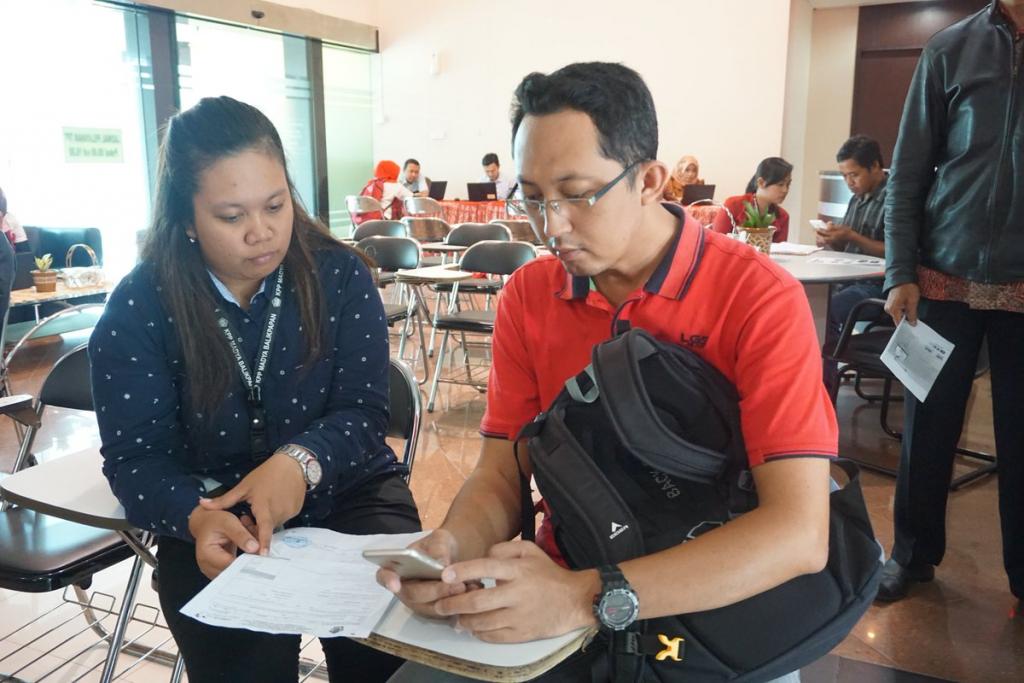 Asistensi e-Filing untuk Orang Pribadi di KPP Madya Balikpapan (I)