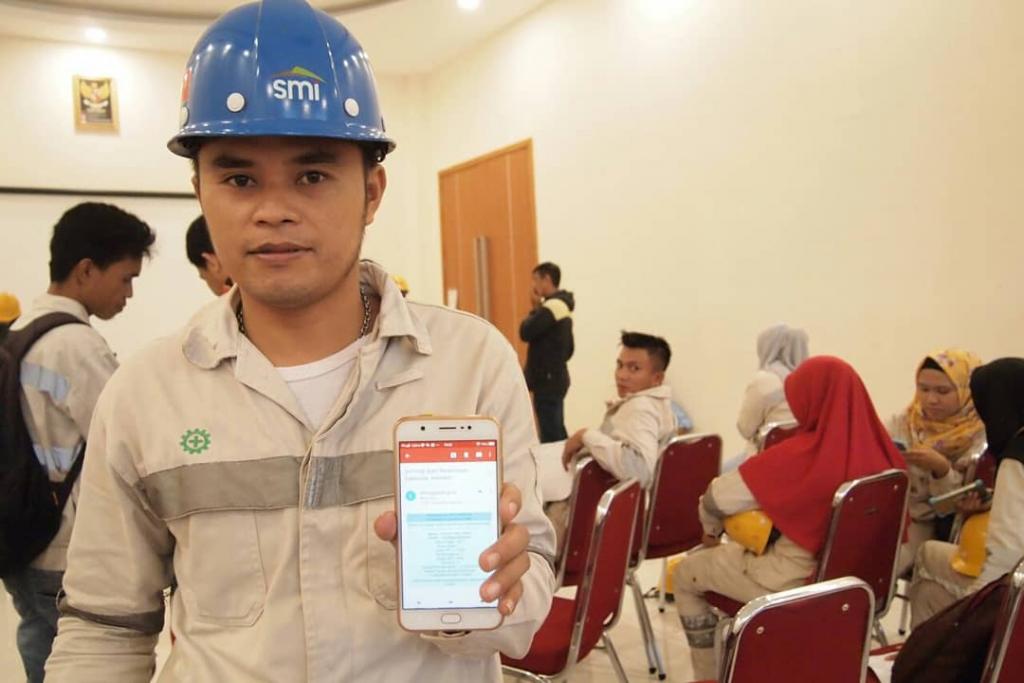 Pegawai PT IMIP menunjukkan BPE e-filing (2)