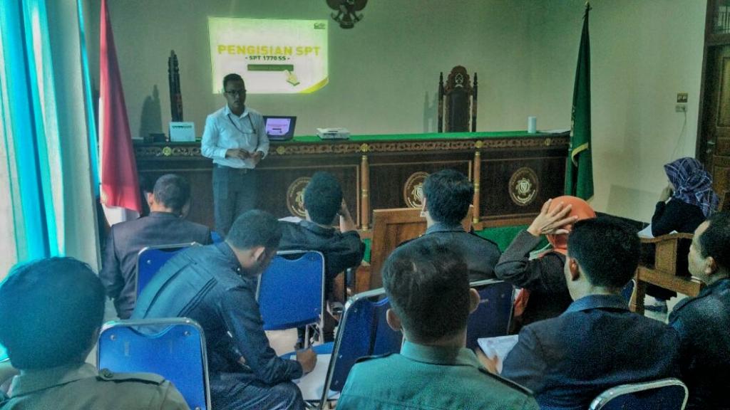 Suasana Sosialisasi Perpajak di Pengadilan Agama Muna