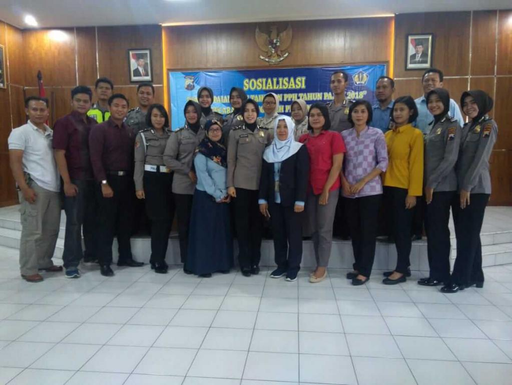 KPP Pratama Sukoharjo memberikan pendampingan pengisian SPT Tahunan e-filling pada polisi Sukoharjo