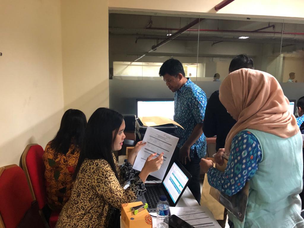 Selain memandu mengisi SPT, tim juga melayani aktivasi EFIN orang pribadi