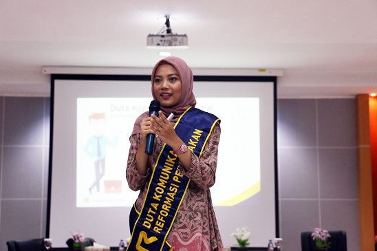 Fikria ulfa wardani sebagai duta komunikasi menjelaskan kondisi reformasi perpajakan saat ini.