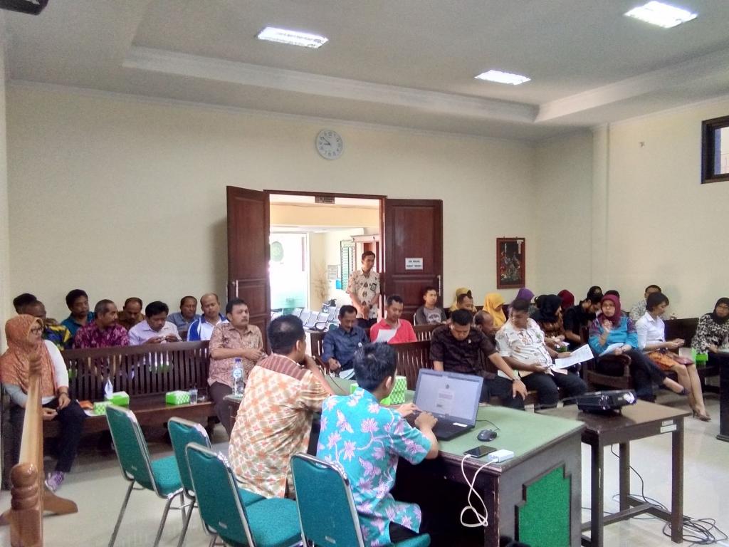 Berantusias, PNS Pengadilan Negeri Mungkid ikuti sosialisasi e-filing