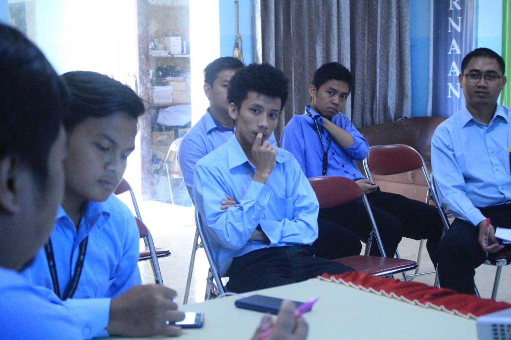 Peserta antusias mengikuti acara IHT