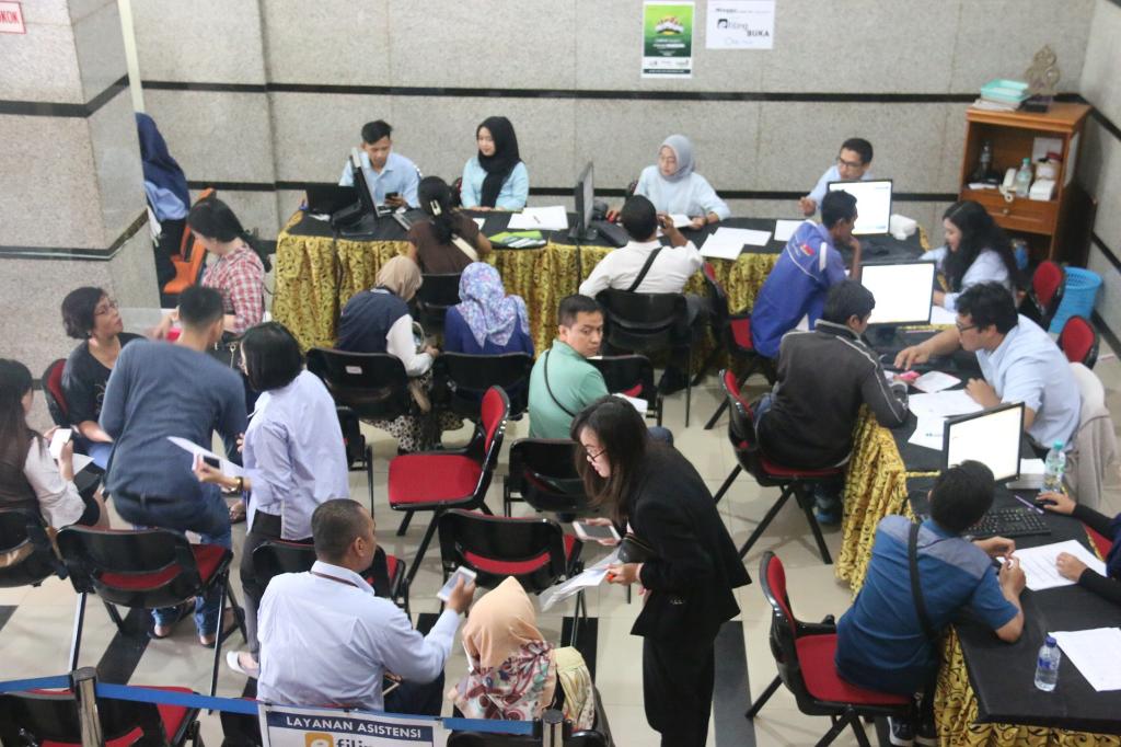 Asistensi Layanan SPT Tahunan PPh Orang Pribadi melalui e-Filing oleh Mahasiswa di Kanwil DJP Jatim I