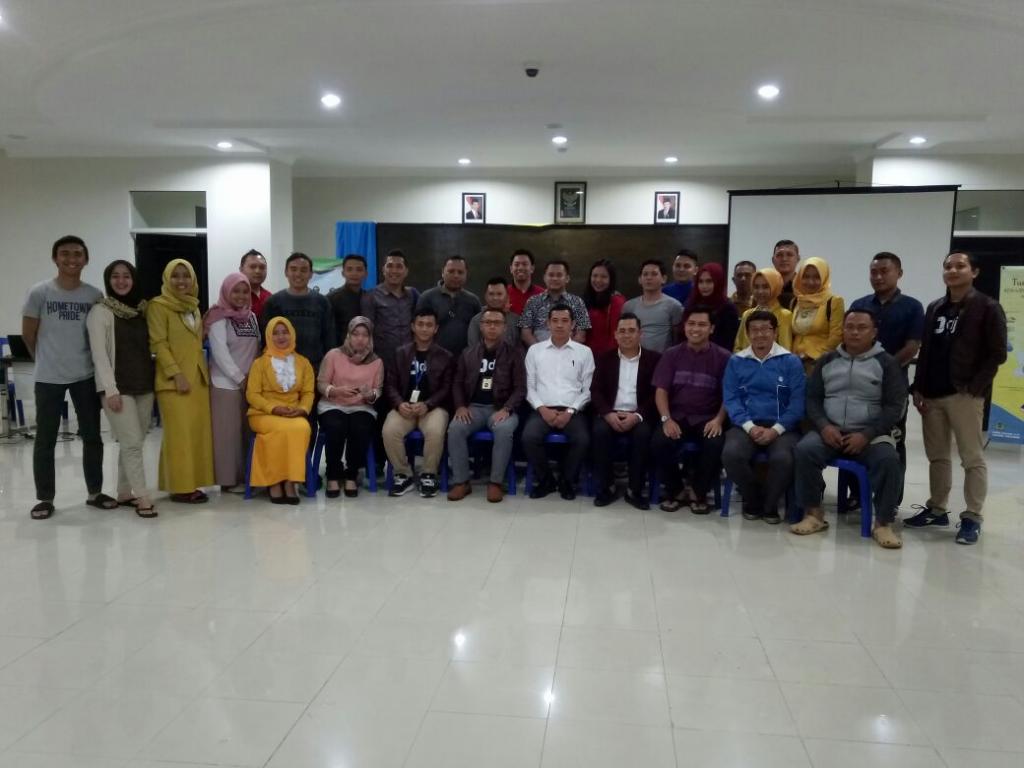 Foto Bersama Pegawai BPD Kaltimtara Cabang Kutai Barat