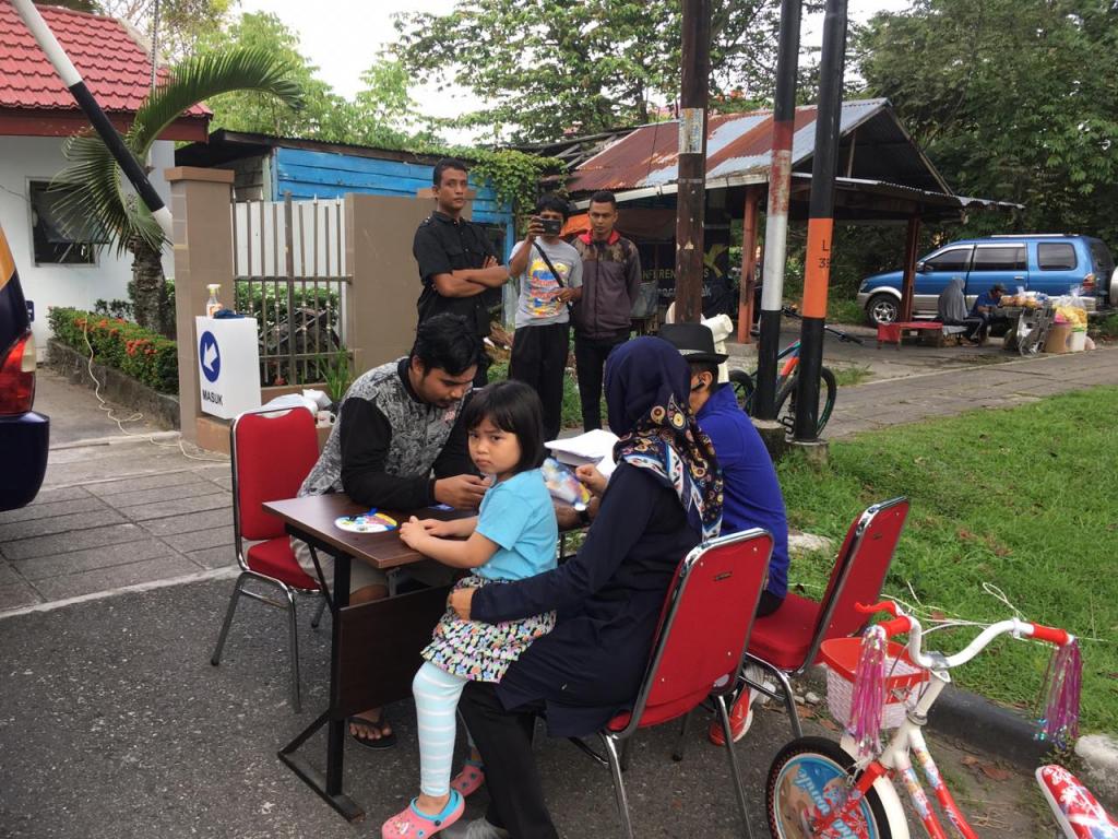 Konsultasi Perpajakan pada acara Car Free Day di Kota Padang