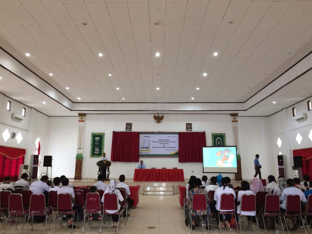 Suasana Dialog Perpajakan terhadap Bendaharawan Organisasi Perangkat Daerah (OPD) Merauke