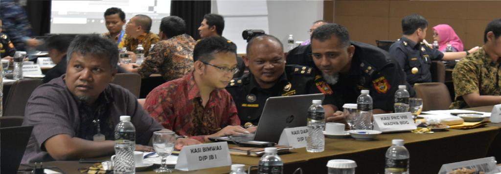 Melalui rakor ini diharapkan sinergi dan kualitas dalam pelaksanaan tugas bersama DJP-DJBC wilayah Jawa Barat semakin meningkat