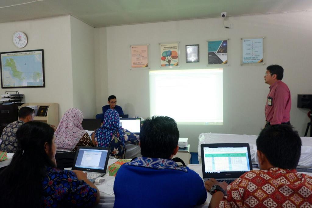Hari kedua pelaksanaan Bimtek di ruang kelas pajak KP2KP Toboali.