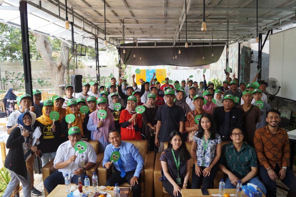 Foto bersama peserta Business Development Service