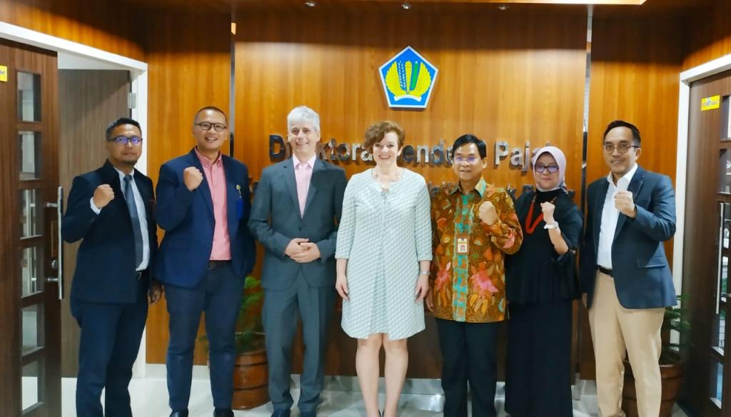 Foto bersama dengan delegasi NTCA