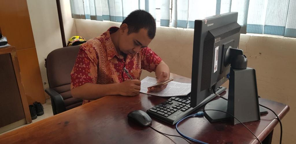 Menginput nomor telpon Wajib Pajak