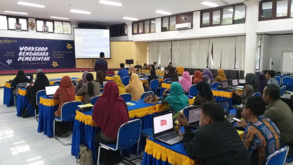 Suasana sosialisasi perpajakan bagi bendahara
