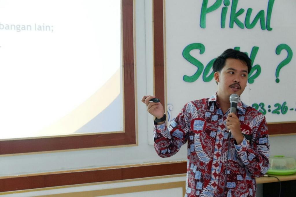 Moch. Putra Dwigantara sebagai pembicara dalam sosialisasi pengisian SPT Secara Efiling