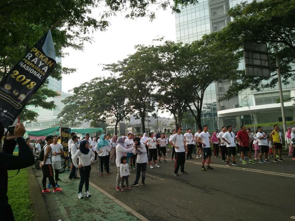 Persiapan lari peserta color run