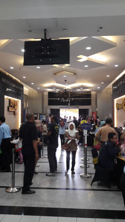 Suasana pelayanan pelaporan SPT Tahunan Orang Pribadi