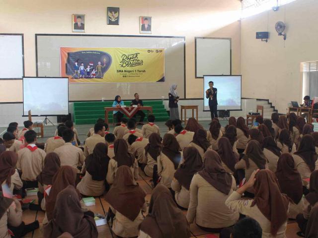 pelajar grobogan ikuti pajak bertutur